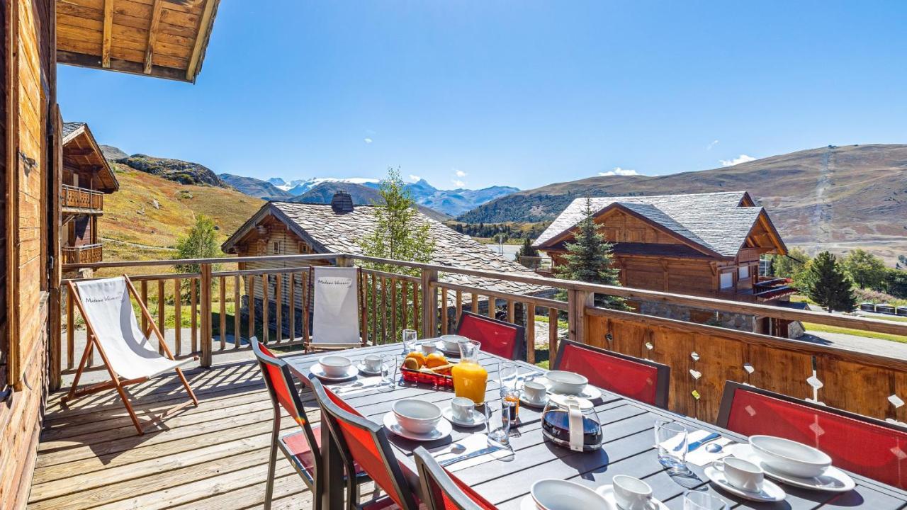 אלפה ד'הואז Madame Vacances Les Chalets De L'Altiport מראה חיצוני תמונה