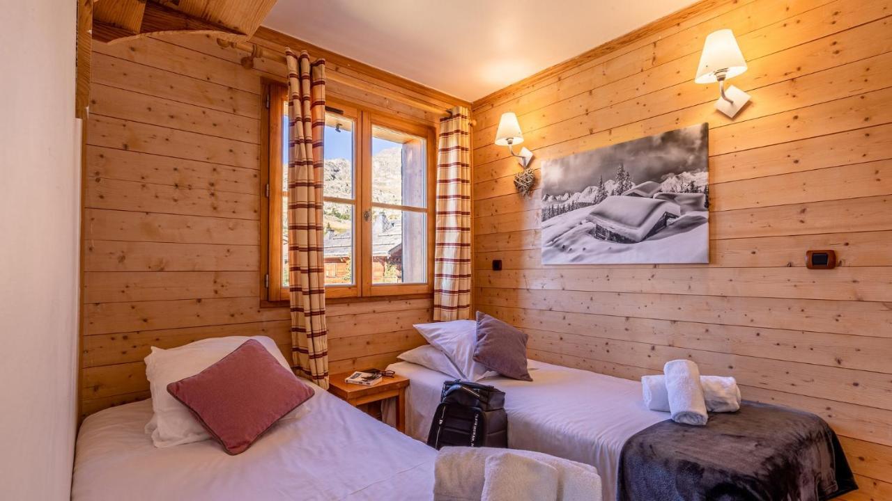 אלפה ד'הואז Madame Vacances Les Chalets De L'Altiport מראה חיצוני תמונה