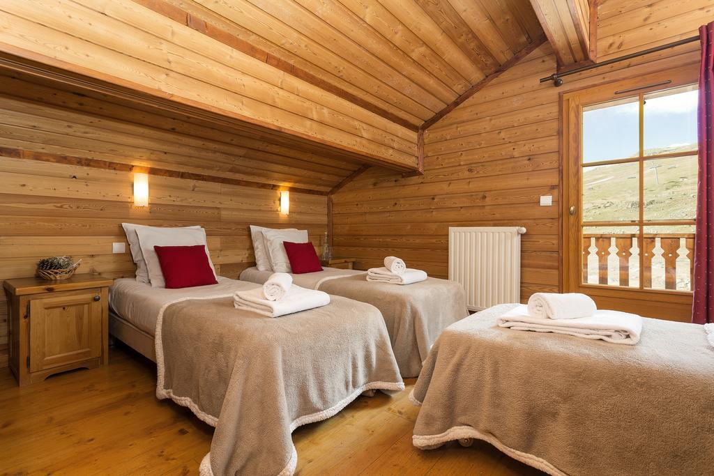 אלפה ד'הואז Madame Vacances Les Chalets De L'Altiport מראה חיצוני תמונה
